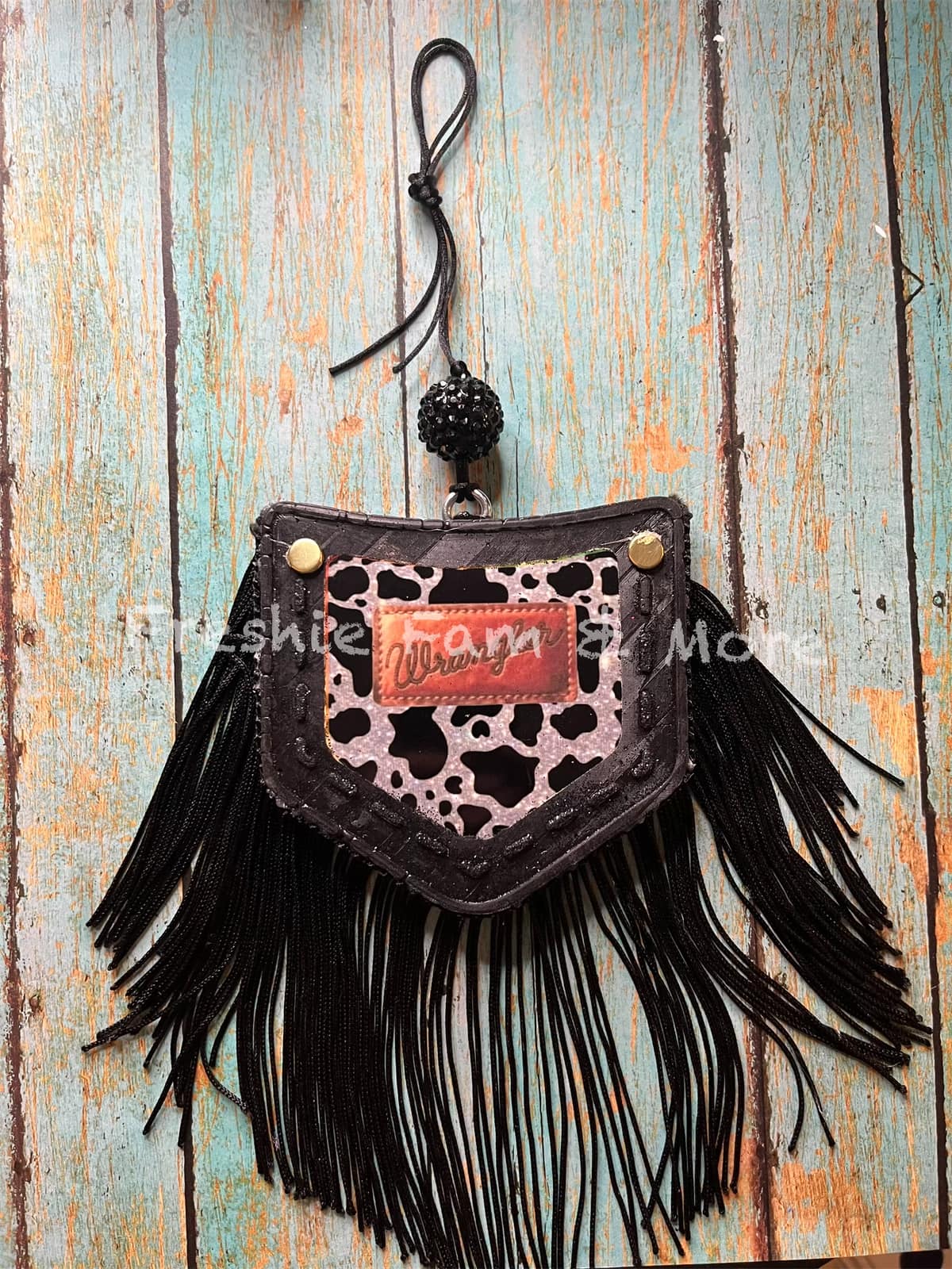 CUSTOM POCKET