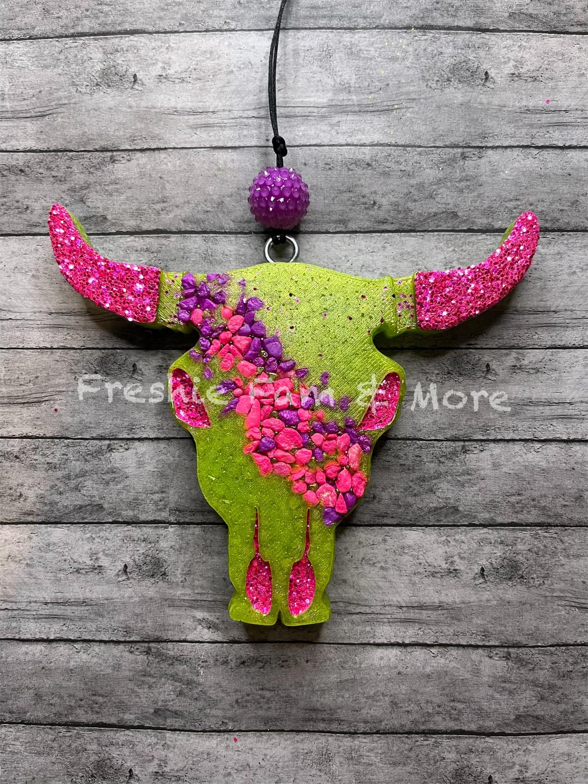 STONE & GLITTER BULLHEAD
