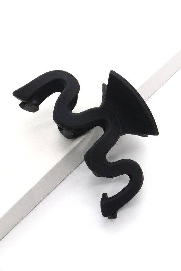 MATTE WAVY MATT HAIR CLAW CLIPS