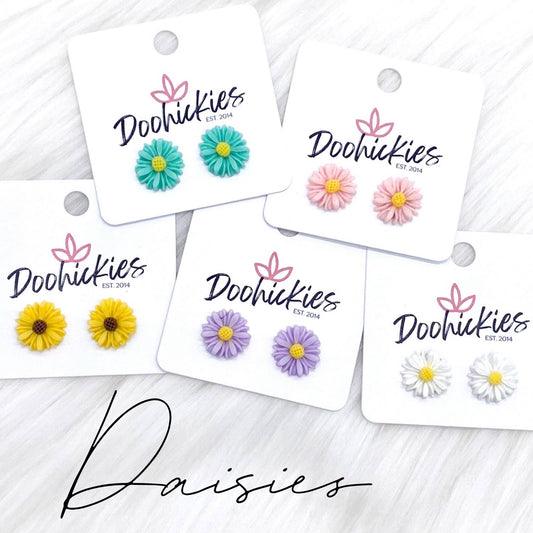 13mm Daisy Studs -Earrings