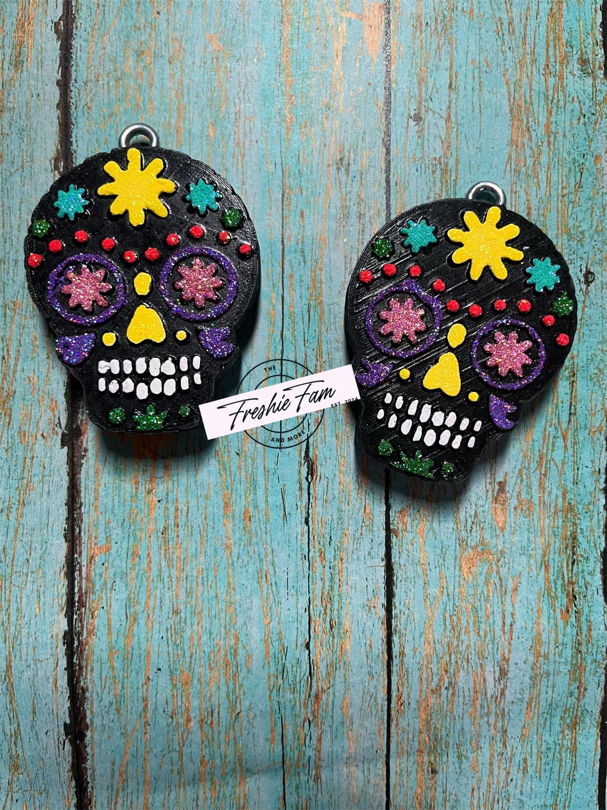 SUGAR SKULL VENT CLIP SET OF 2