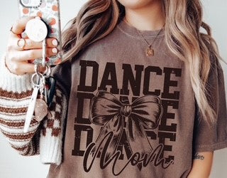 DANCE MOM